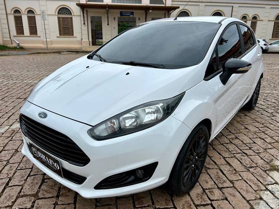FORD FIESTA 1.6 SE HATCH 16V FLEX 4P MANUAL
